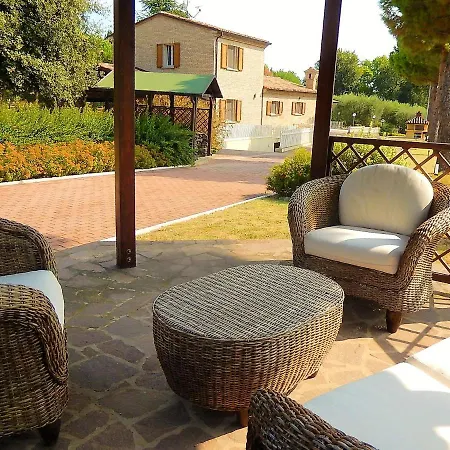 4 Bedrooms With Sea View Private Pool And Enclosed Garden At Centinarola 3 Km Away From The Beach Rosciano (Marche)